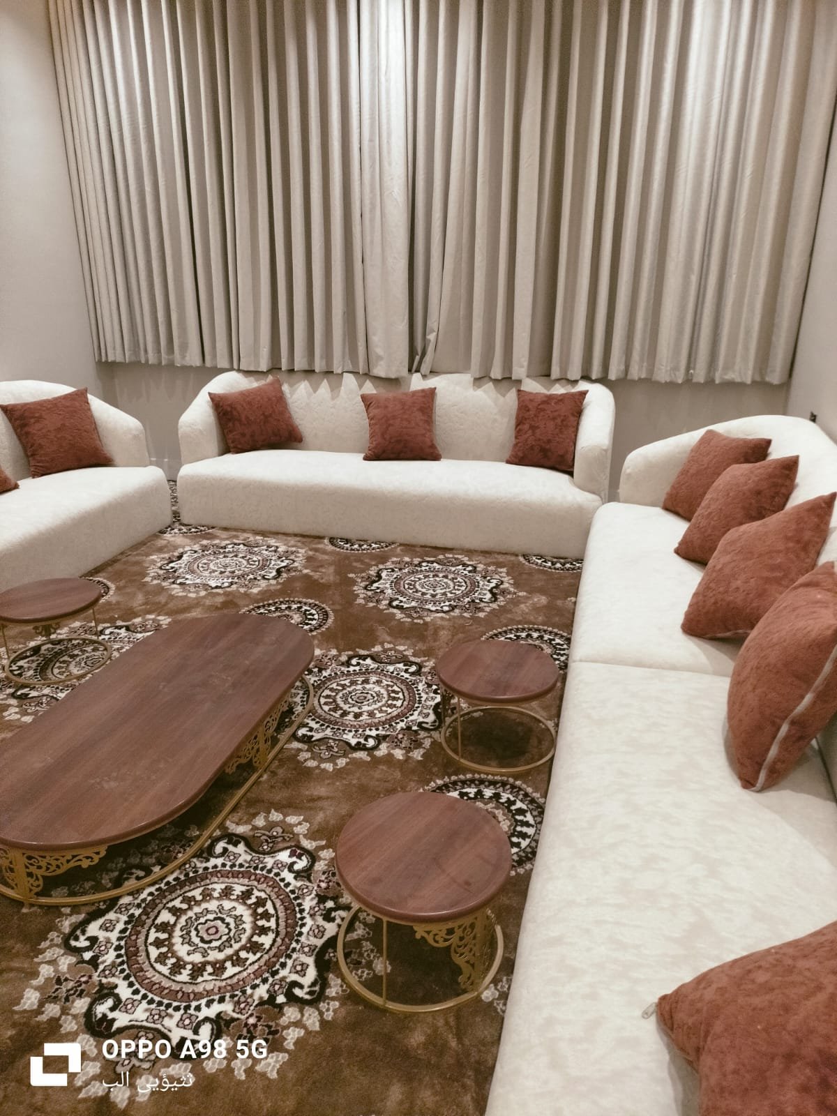 عرض مجالس فاخرة بالرياض